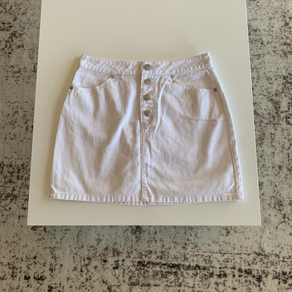 White mini skirt